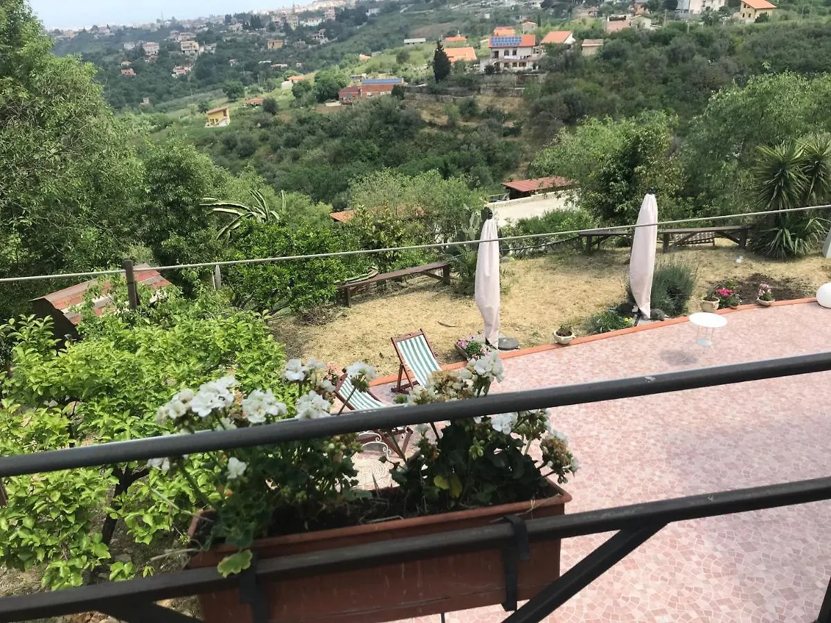 Guest house Meditation Center Osho Sammasati Hotel Monreale