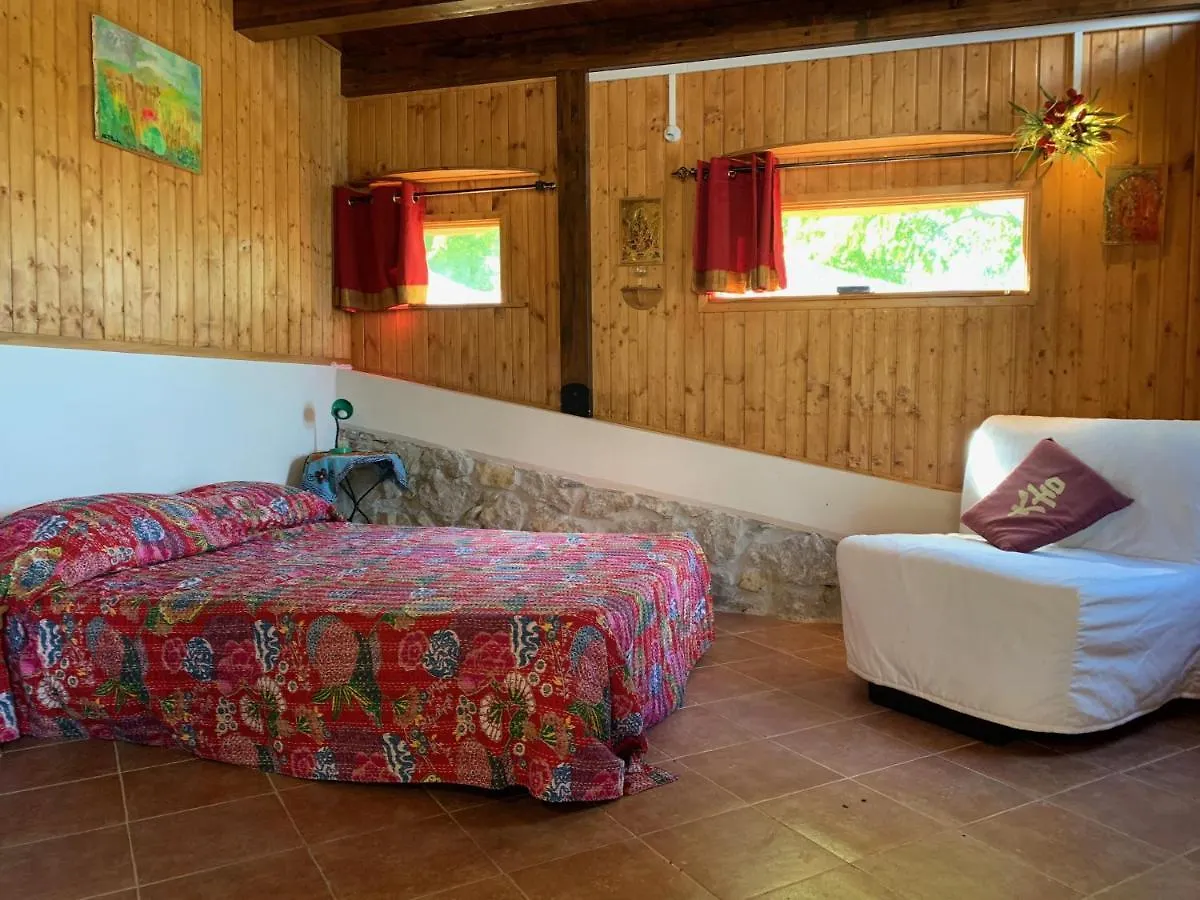 Meditation Center Osho Sammasati Hotel Monreale Guest house